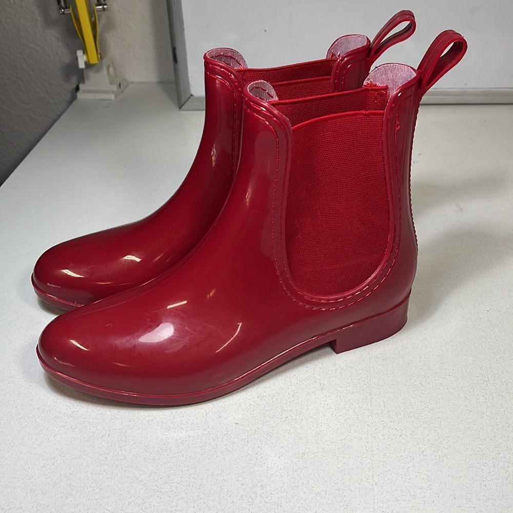 EASY USA  Red Rain Boots Size 6